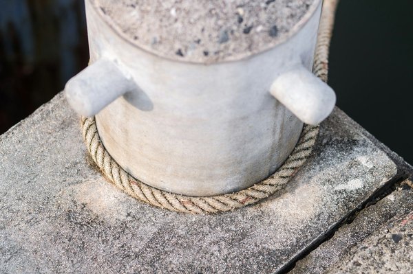 Quels sont les critères à prendre en compte pour les bornes escamotables ?