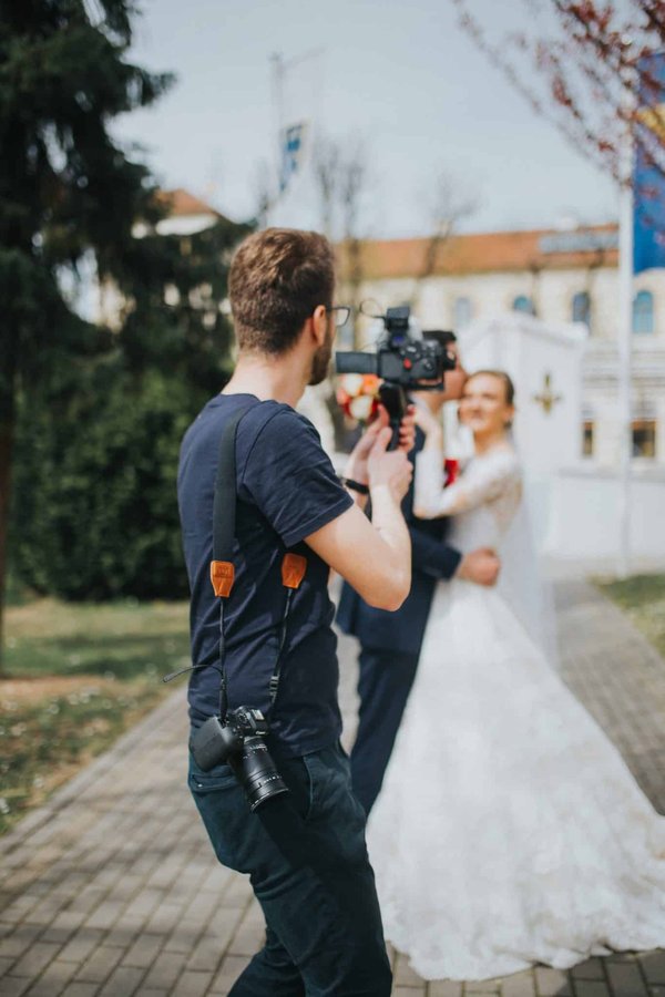 Pourquoi est-ce nécessaire d'engager un photographe de mariage ?